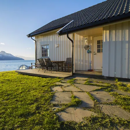 Lyngen North Rotsund