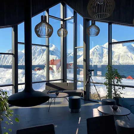 Ferieanlegg Lyngen North Rotsund