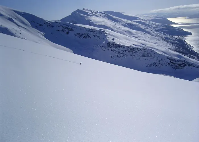 Lyngen North